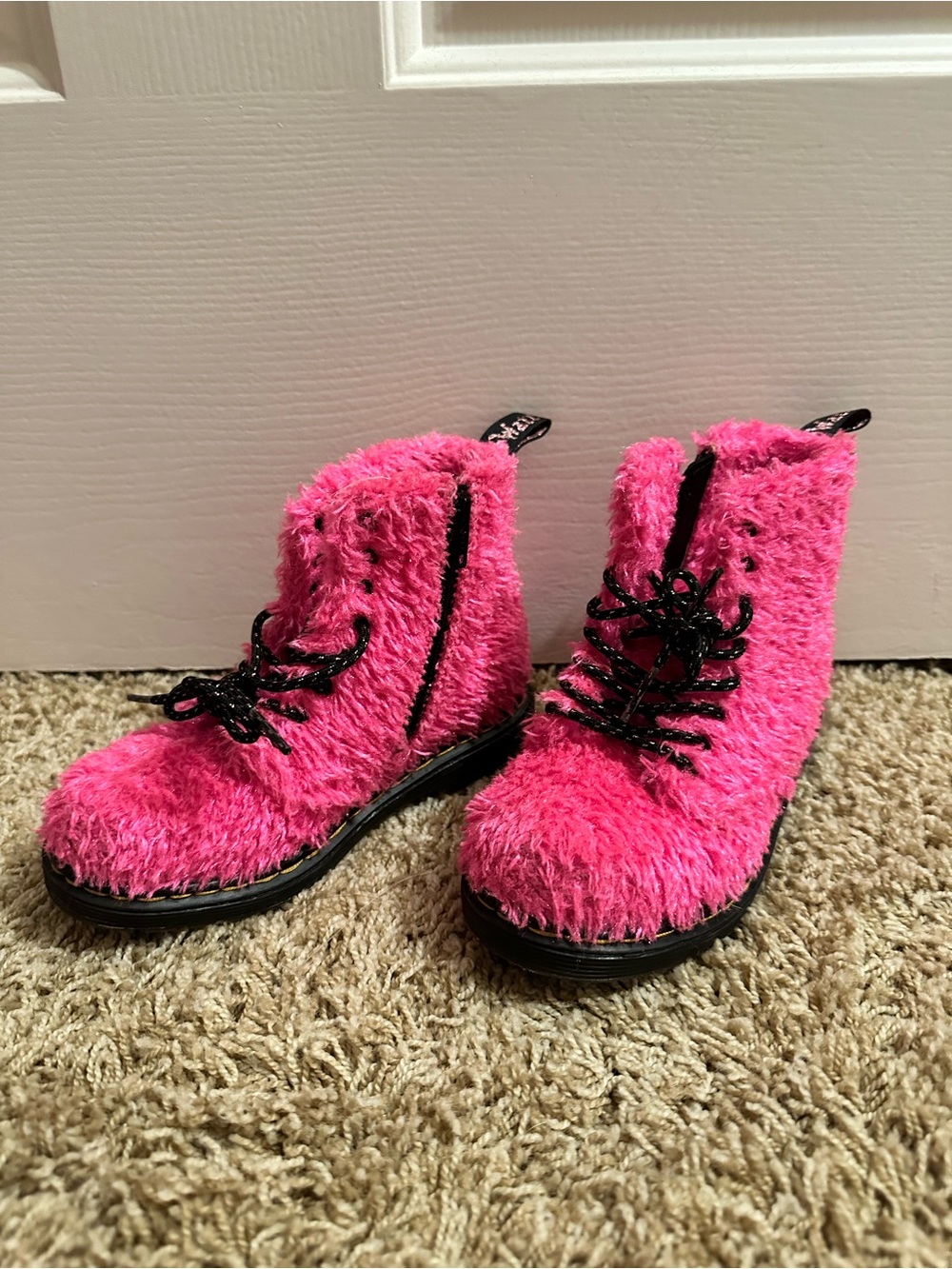DR. MARTENS 1460 Pascal J Tinsel Fur Boots Kid's Size 10 Clash Pink